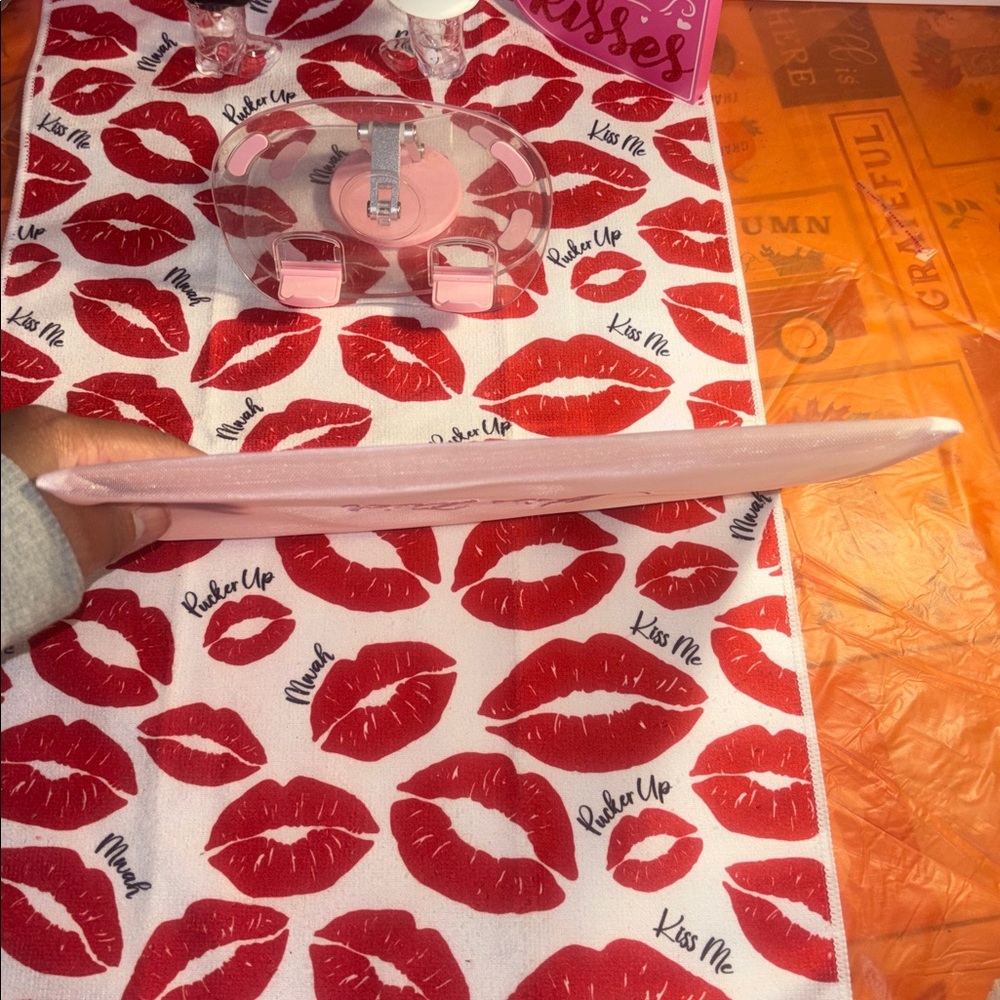 Dior Beauty Soft Pink Miss Dior Pouch - Picture 7 of 14